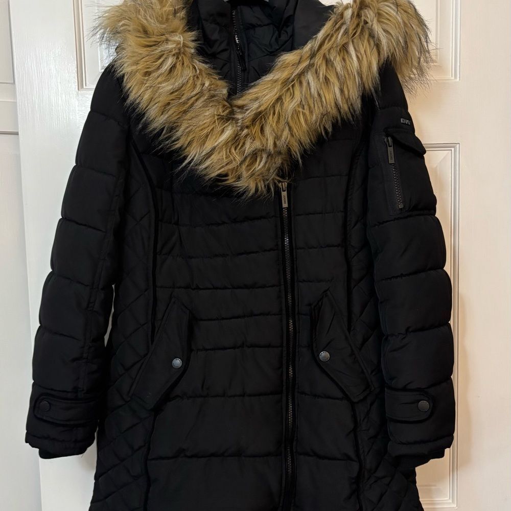 YOUTH 14/16 DKNY Black Puffer Jacket with Faux Fur Hood